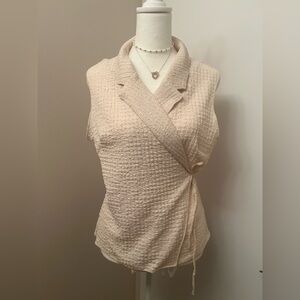 🌹5 for $50🌹Cream Sleeveless Wrap Top